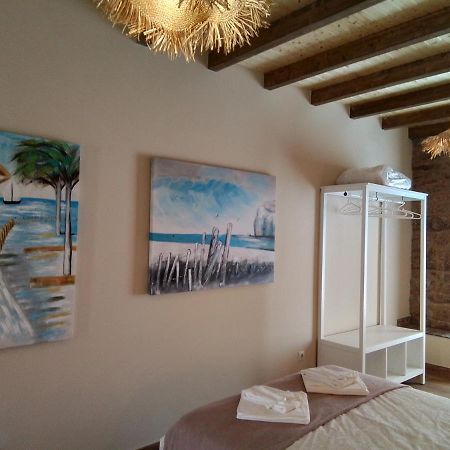 Apartamentos & Rooms Santiaguino Padrón Esterno foto