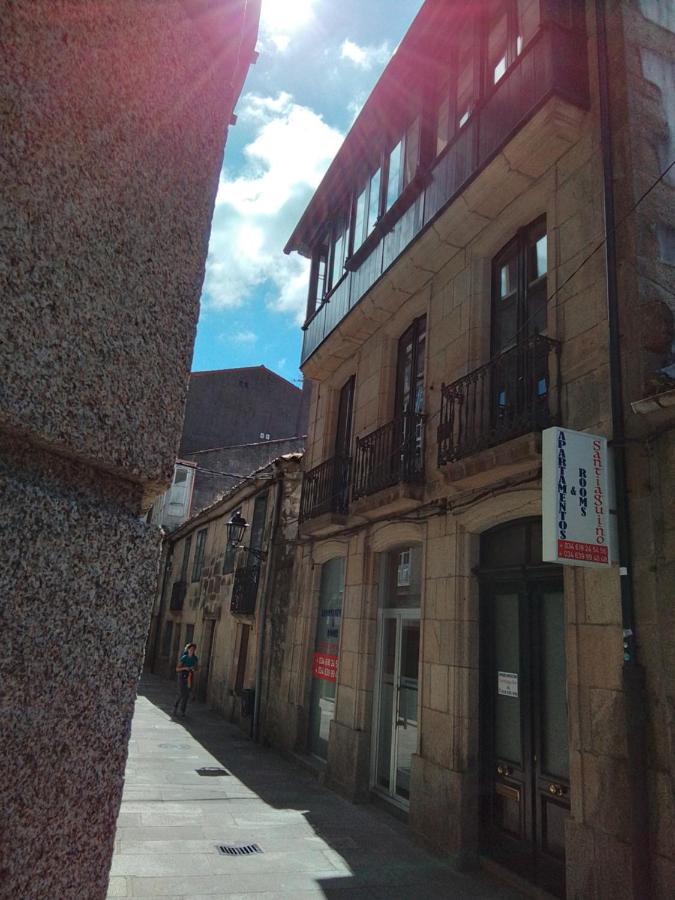 Apartamentos & Rooms Santiaguino Padrón Esterno foto